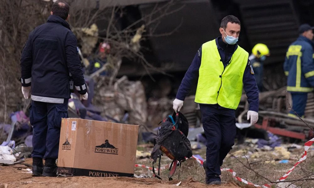 Τέμπη: Συλλυπητήρια του ΟΣΕ στους συγγενείς των θυμάτων - 57 οι νεκροί